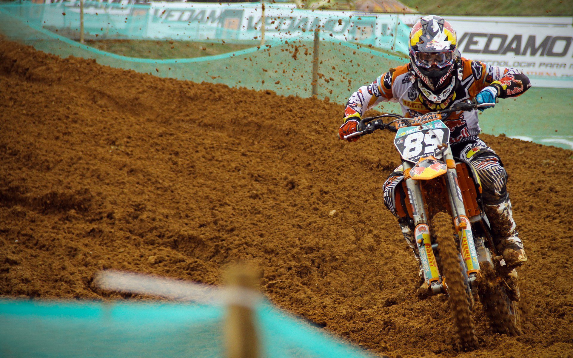 雪橇世界杯德国站,传奇老将再夺冠,新星闪耀创纪录