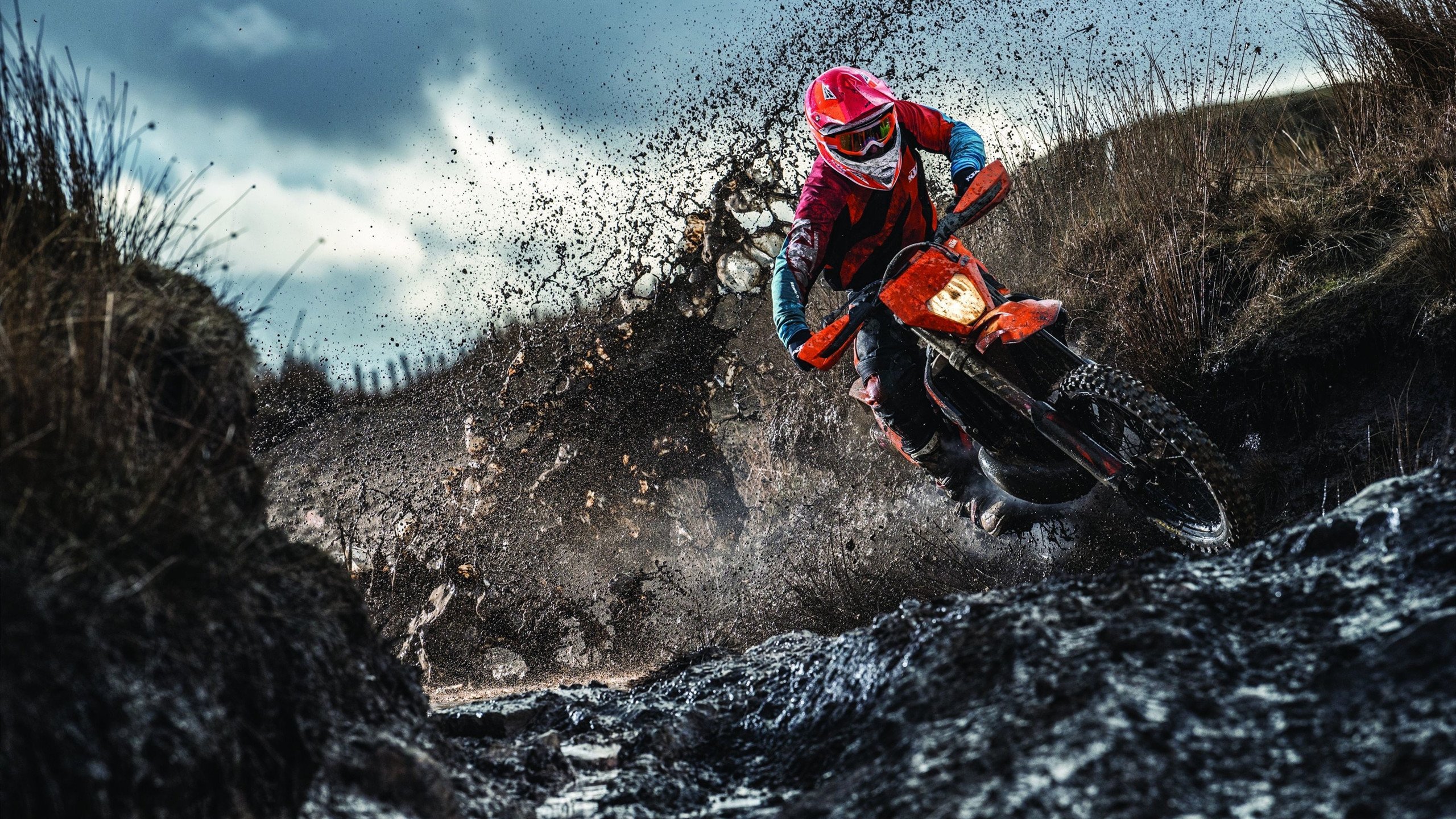 罗贝托深情致敬阿尔巴,并肩作战是我的荣幸,祝福未来一切顺利